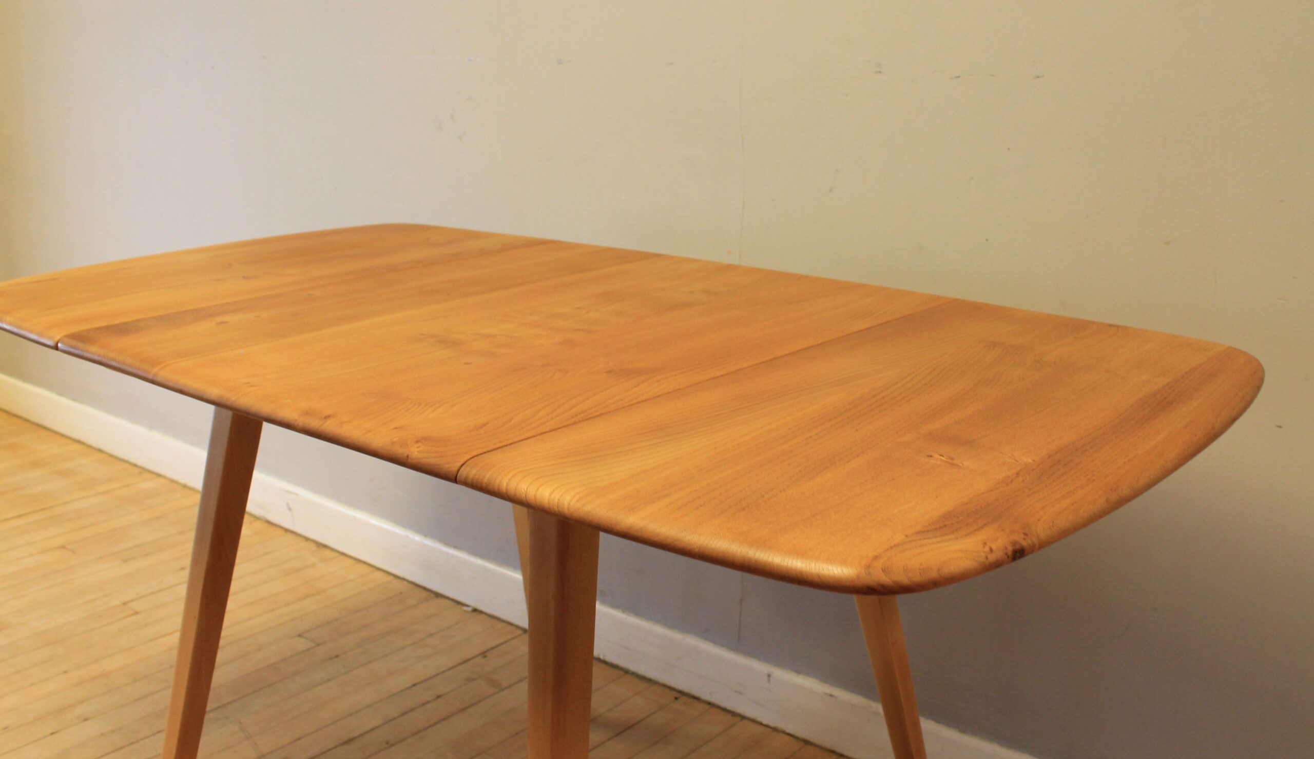 ercol 383 table